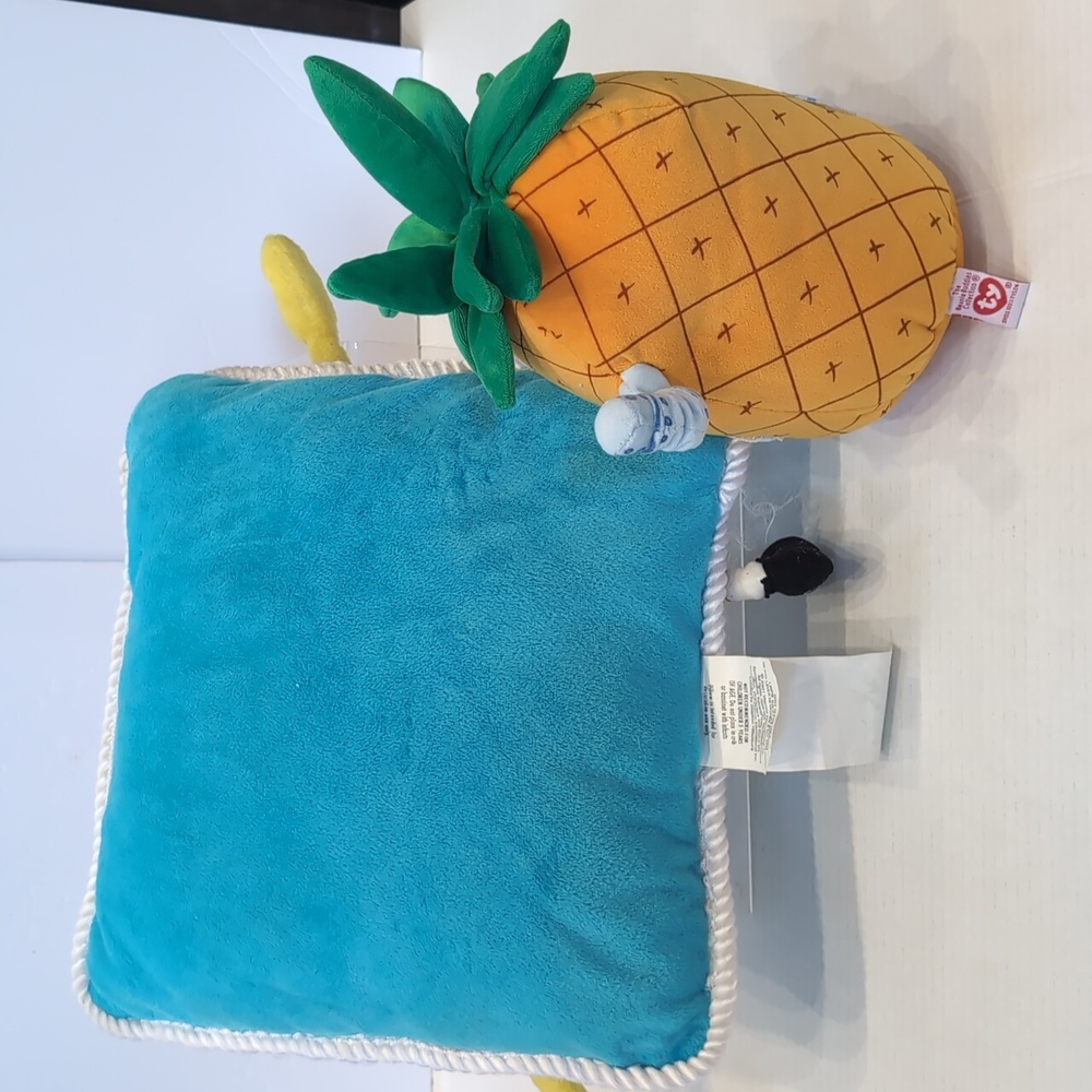 SpongeBob SquarePants Pillow with Pineapple Plush - Picture 2 of 4